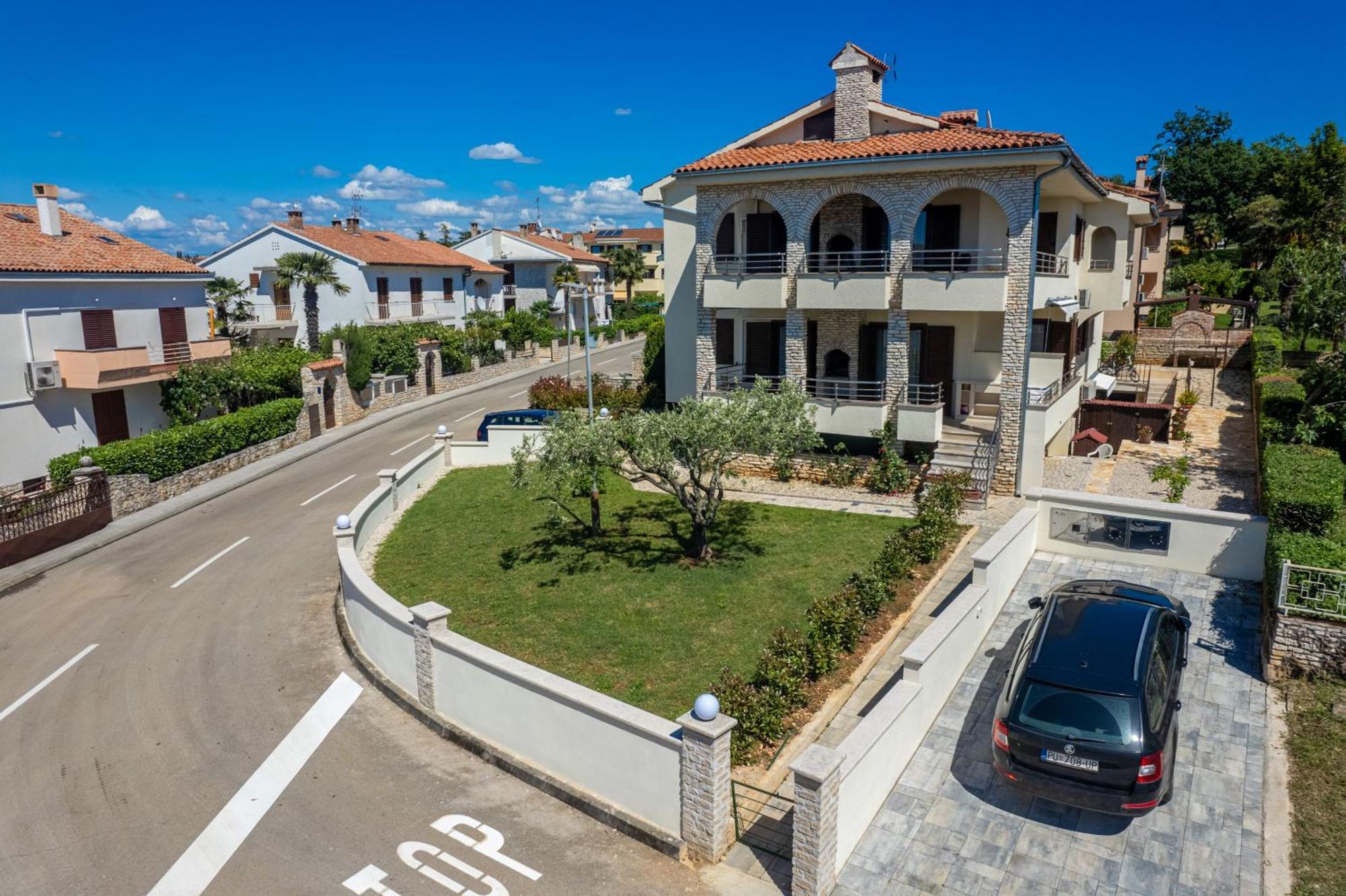 Apartments Marizela Poreč Exteriör bild